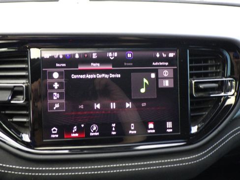 Used 2022 Dodge Durango SRT w/ SRT Interior Appearance Group image 31