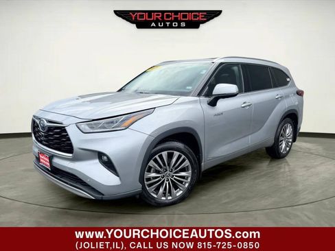 Used 2021 Toyota Highlander Platinum AWD/4WD image 1
