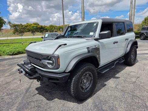 Used 2024 Ford Bronco Everglades AWD/4WD image 17