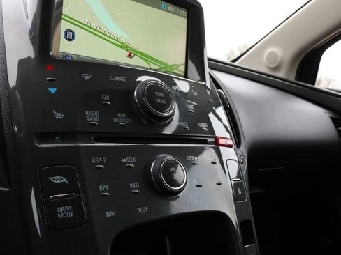 Used 2012 Chevrolet Volt Premium w/ Premium Trim Package image 29