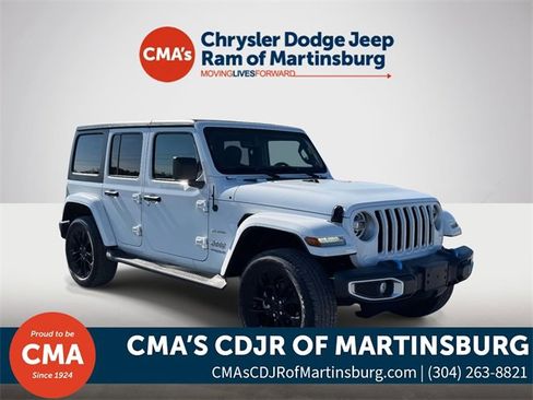 Used 2022 Jeep Wrangler Unlimited Sahara w/ Cold Weather Group image 1