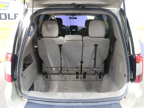 Used 2011 Chrysler Town & Country Touring w/ Security Group FWD image 14