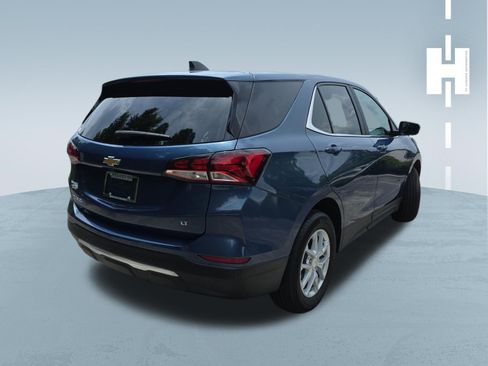 Used 2024 Chevrolet Equinox LT FWD image 3