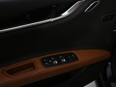 Used 2022 Maserati Ghibli Modena RWD image 8