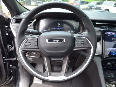 Used 2024 Jeep Grand Cherokee Limited 4xe AWD/4WD image 19