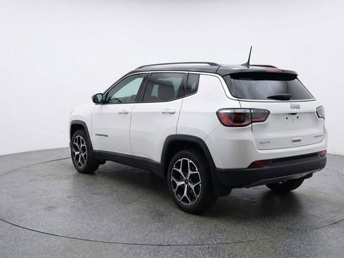 Used 2025 Jeep Compass Limited AWD/4WD image 6