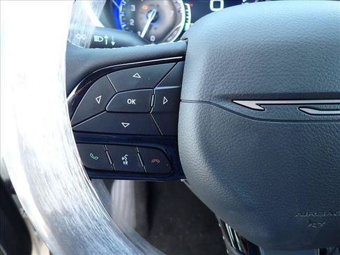 New 2027 Chrysler Pacifica Limited FWD image 16
