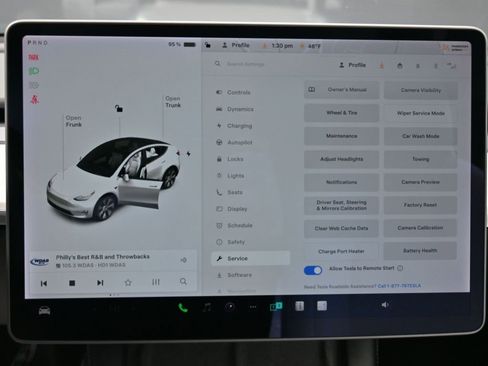 Used 2022 Tesla Model Y Long Range image 28