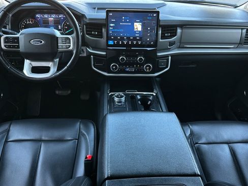 Certified 2024 Ford Expedition Max XLT image 12