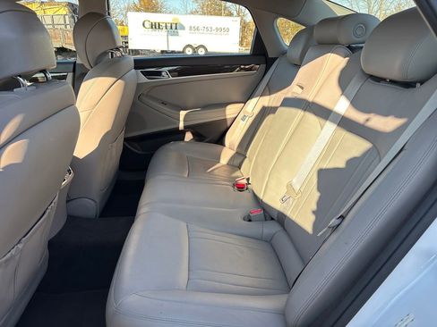 Used 2018 Genesis G80 3.8 image 18