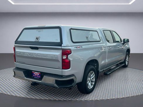 Used 2021 Chevrolet Silverado 1500 LT w/ Safety Package II AWD/4WD image 9