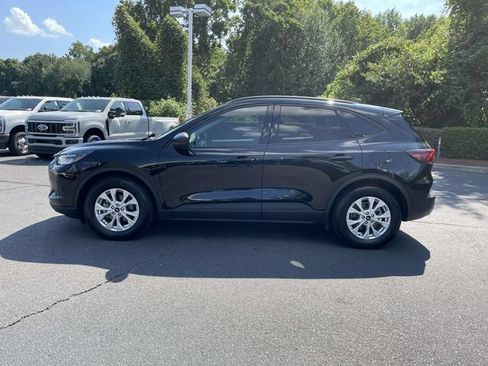 Used 2025 Ford Escape Active FWD image 27