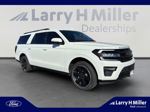 Used 2022 Ford Expedition Max Limited image 7