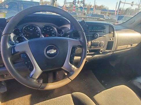 Used 2007 Chevrolet Silverado 2500 LT w/ 1LT Convenience Package image 11