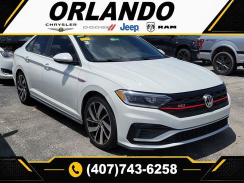 Used 2019 Volkswagen Jetta GLI FWD image 1