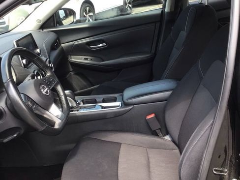 Used 2024 Nissan Sentra SV w/ All-Weather Package FWD image 6