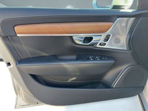 Used 2018 Volvo S90 T6 Inscription image 20