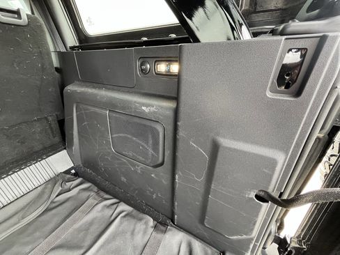 Used 2024 Ford Bronco Wildtrak image 35