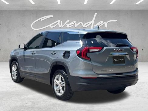 Used 2024 GMC Terrain SLE FWD image 17