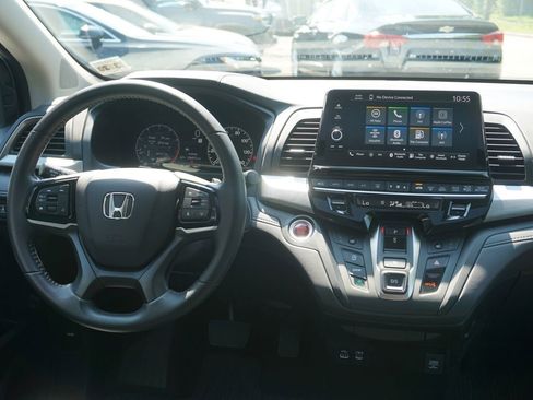 Used 2025 Honda Odyssey EX-L image 25