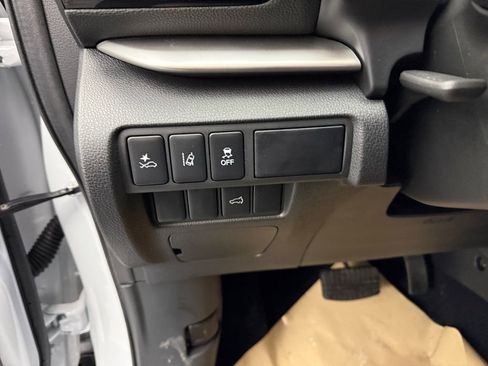 New 2026 Mitsubishi Eclipse Cross SE AWD/4WD image 28