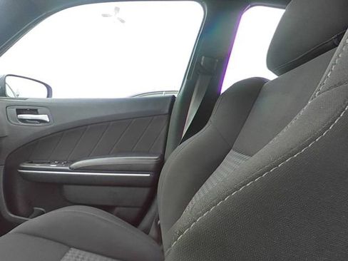 Used 2022 Dodge Charger GT image 17