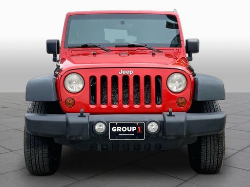 Used 2010 Jeep Wrangler Unlimited Rubicon w/ Trailer Tow Group AWD/4WD image 3