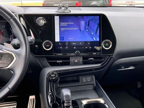 Used 2022 Lexus NX 350 F Sport w/ Towing Package (2000 Lbs) AWD/4WD image 6