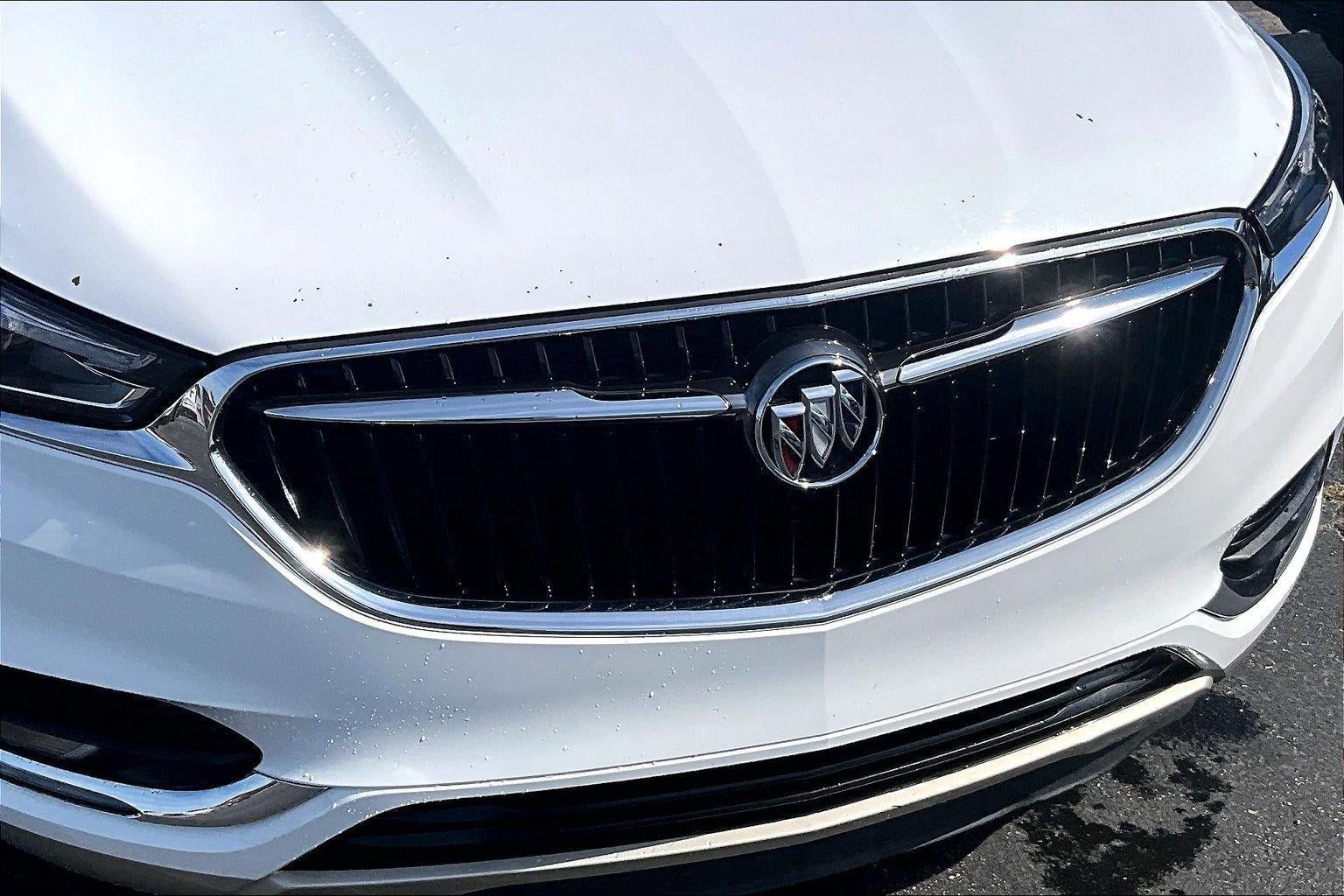 Used 2020 Buick Enclave Essence w/ LPO, Floor Liner Package FWD image 31