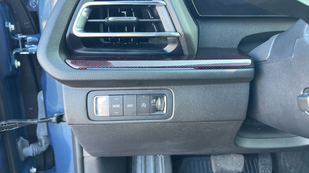 Used 2026 Chevrolet Traverse RS w/ LPO, Floor Liner Package AWD/4WD image 17
