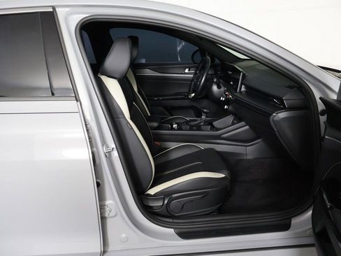 Used 2025 Kia K5 GT-Line FWD image 29