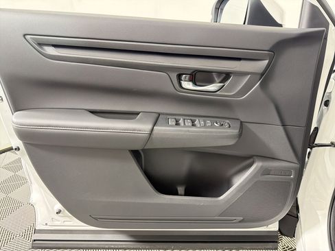 New 2026 Honda CR-V LX image 10