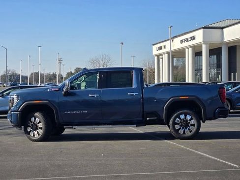 New 2026 GMC Sierra 3500 Denali w/ Denali Reserve Package image 7