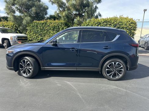 Used 2023 MAZDA CX-5 AWD 2.5 S w/ Premium Package image 3