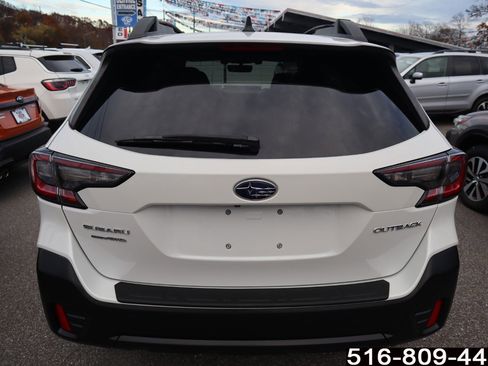 Used 2021 Subaru Outback Premium image 6