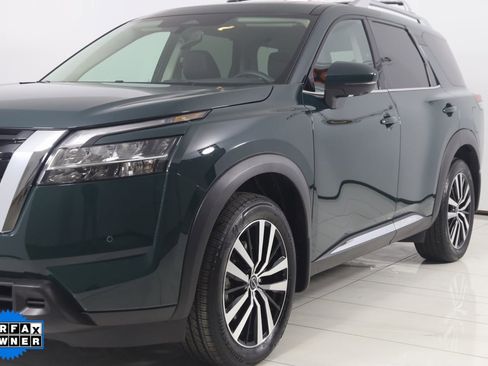 Used 2024 Nissan Pathfinder Platinum w/ Cargo Package image 56