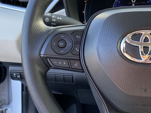 Used 2026 Toyota Corolla LE image 14