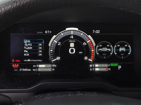 Used 2022 Toyota Tundra Limited image 22