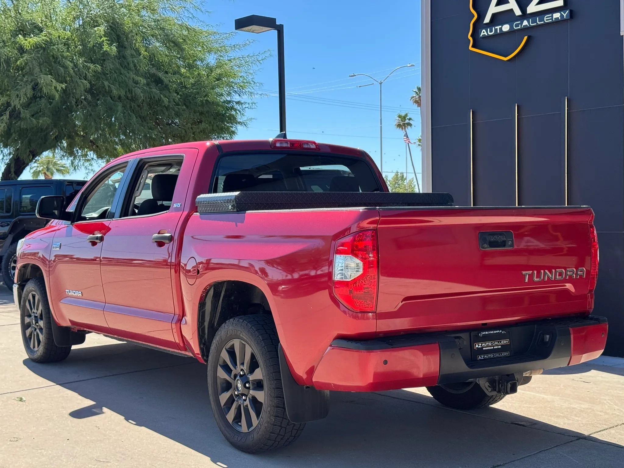 Used 2020 Toyota Tundra SR5 w/ SR5 Convenience Package RWD image 7
