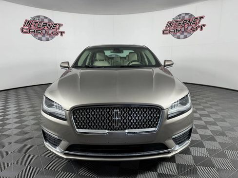 Used 2020 Lincoln MKZ Reserve FWD image 2