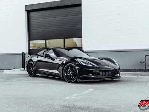 Used 2016 Chevrolet Corvette Stingray Coupe RWD image 40