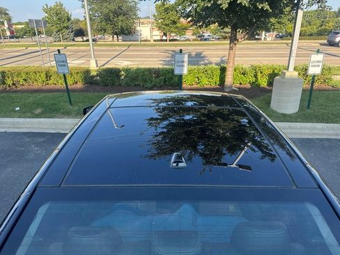 Used 2017 Nissan Maxima 3.5 SL FWD image 5