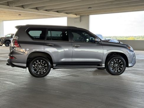 Certified 2023 Lexus GX 460 Premium w/ Premium Plus Package AWD/4WD image 4