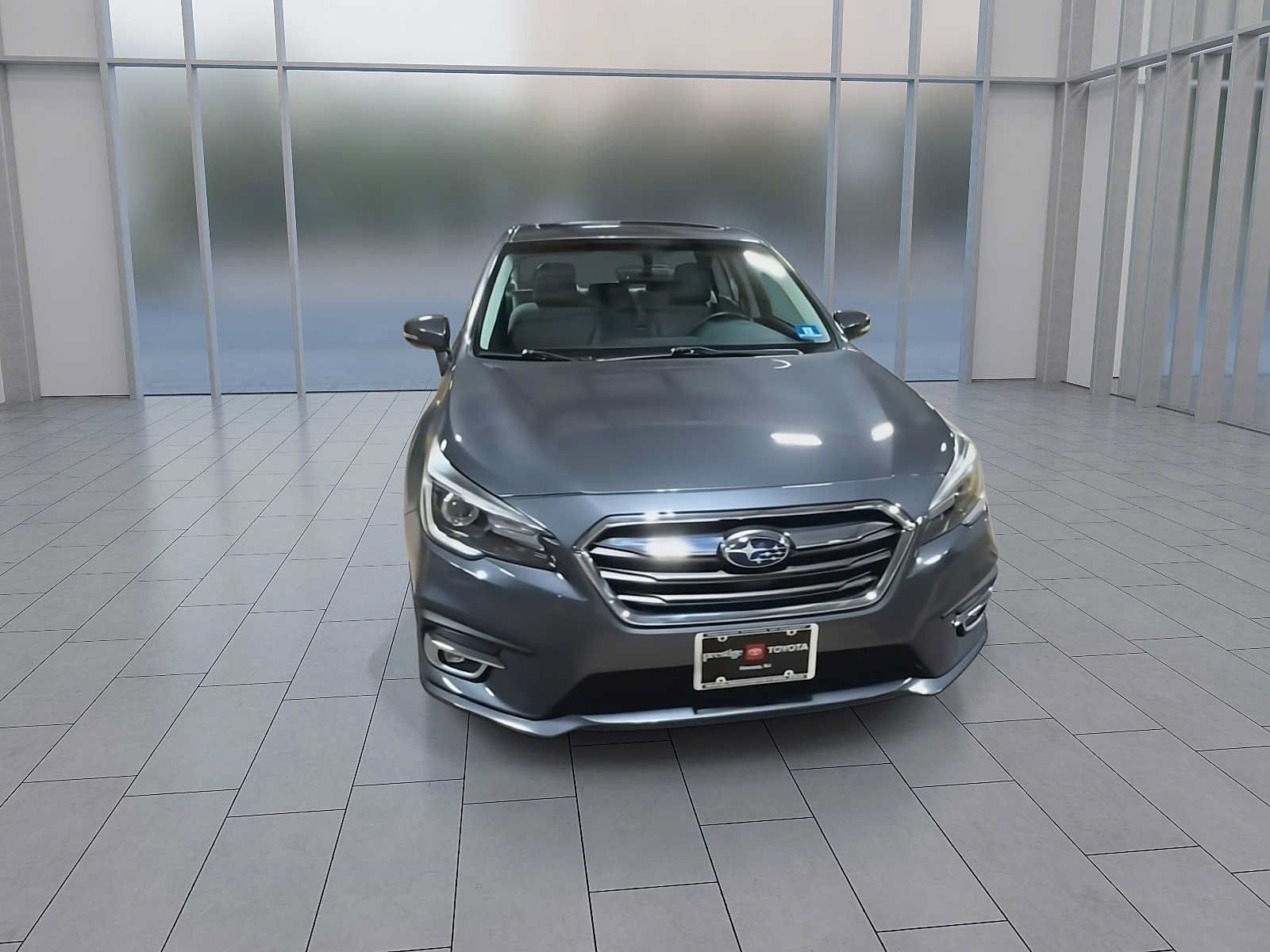 Used 2018 Subaru Legacy 2.5i Limited AWD/4WD image 3