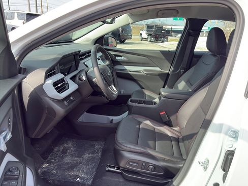 New 2027 Chevrolet Bolt RS FWD image 8