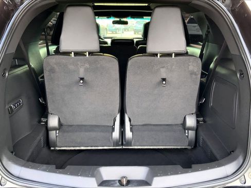 Used 2013 Ford Explorer Limited image 33