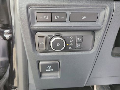 Certified 2022 Ford F150 XLT w/ Equipment Group 302A High image 30