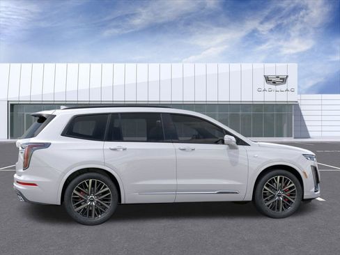 New 2025 Cadillac XT6 Sport w/ Technology Package image 5