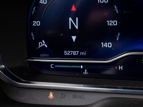 Used 2023 Chevrolet Tahoe Z71 w/ Luxury Package image 21