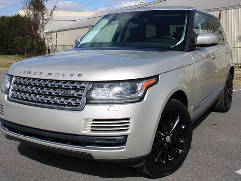 Used 2014 Land Rover Range Rover HSE image 1